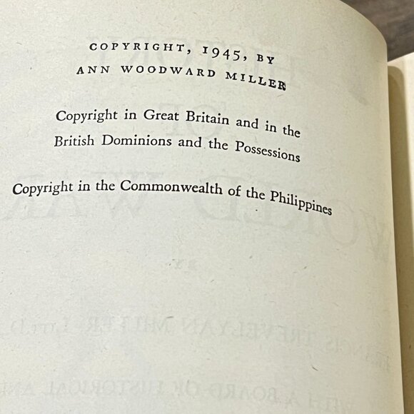 History Of World War II Armed Services Memorial Edition Hardcover Blue Gold 1940 - Picture 10 of 12
